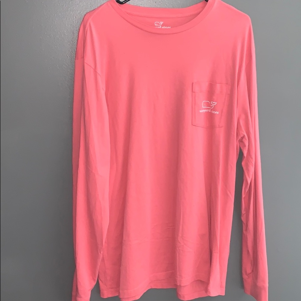 Coral Vineyard Vine men’s long sleeve SIZE L